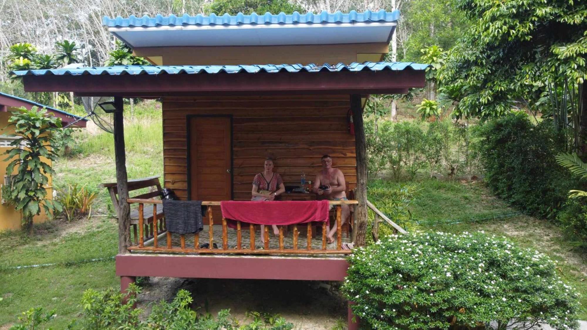 Baan Panseng Bungalow Ko Kut エクステリア 写真