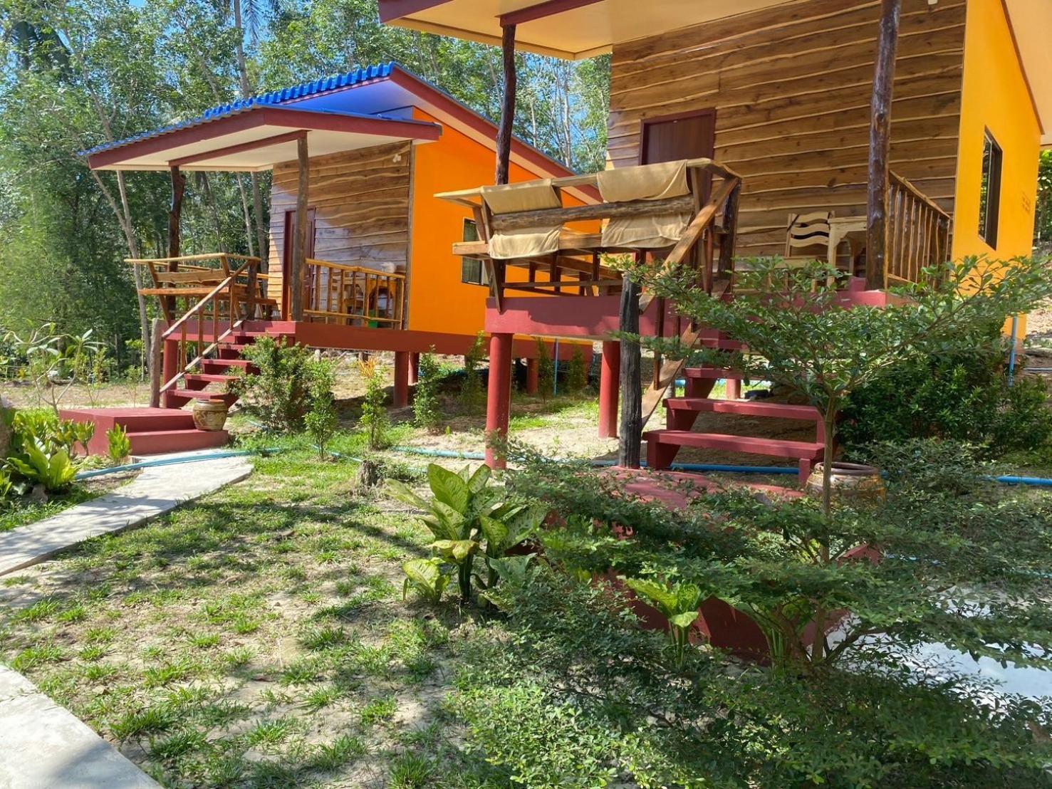 Baan Panseng Bungalow Ko Kut エクステリア 写真
