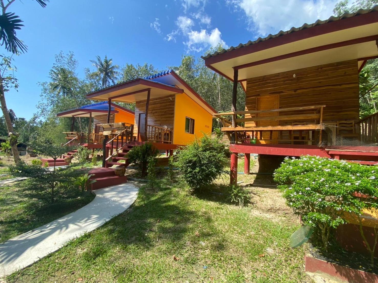 Baan Panseng Bungalow Ko Kut エクステリア 写真