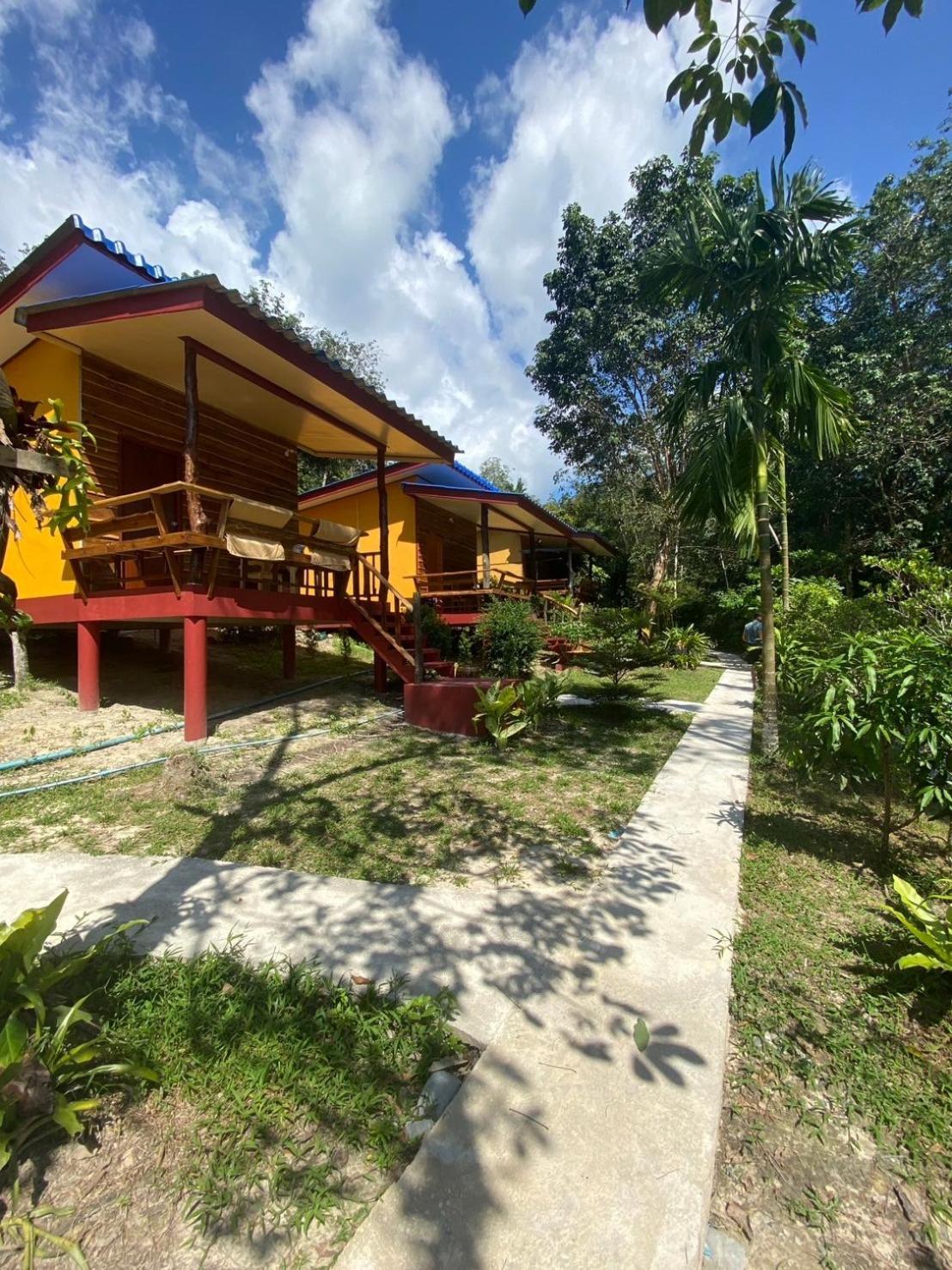Baan Panseng Bungalow Ko Kut エクステリア 写真