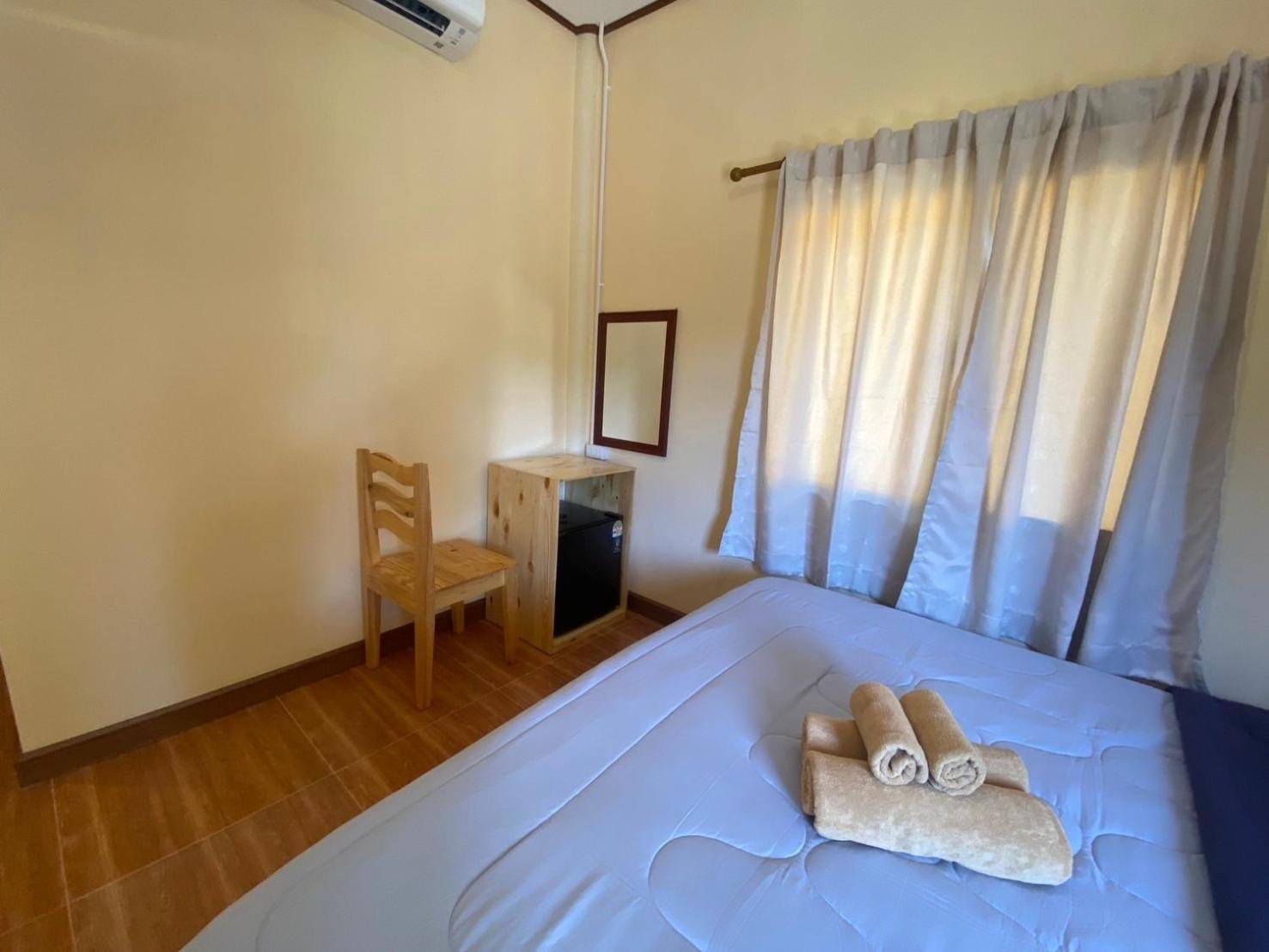 Baan Panseng Bungalow Ko Kut エクステリア 写真